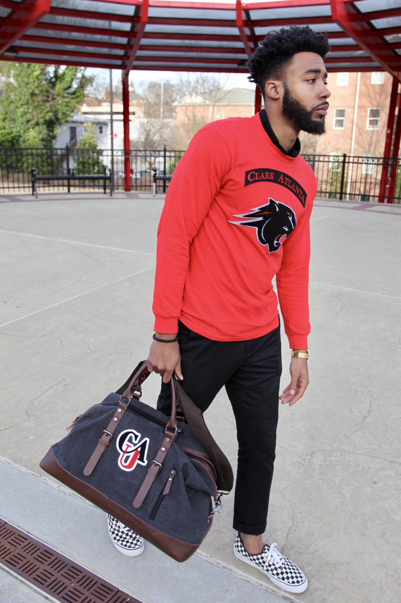 ChicerC's tweet photo. The Durham CAU, long sleeve tee, now available.
https://t.co/OxZJaC3dVI
#ChicerCollegiate #ClarkAtlanta #CAU #Blackmen #hbcupride #canvasbag #hbcurising #hbcufashion #repyochic #HBCU https://t.co/dWRA8rEnUv