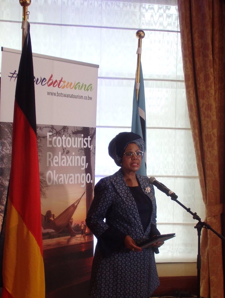 Botswana's tweet photo. "I am ready to listen and ready to serve. Pula!" The promise of the new Ambassador for #Botswana🇧🇼 to #Germany
H.E. Mmasekgo Masire-Mwamba aka @mmasekgoam 
(Pula a blessing means "rain") https://t.co/1t1tom4Hek