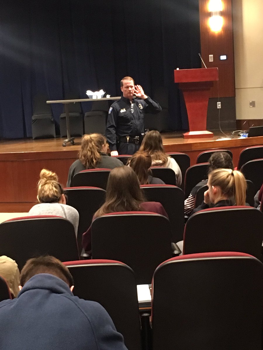 GingerHogeland's tweet photo. Thanks to Judge Nicholas for speaking to Fast Track at Wallace today about laws specific to teens. Also, thanks to Jamie Blackmon for sharing about Career services. In addition, thanks to Tyler Roden and Allison Reid for teaching teen safety. 
#cullman #@CCBOEAL #wallacestate https://t.co/zkqnP580Aq