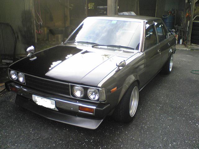 TE70カローラに付いていました。車高調AE86? 値下げしました= dvap