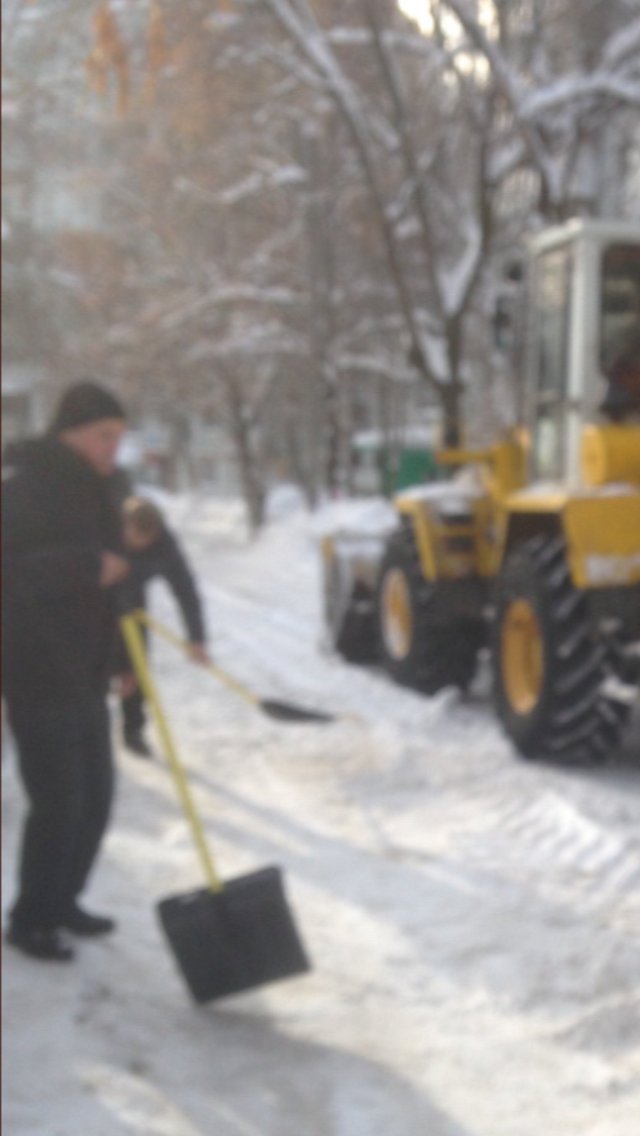 <a href="/adm_kir63/">Администрация Кировского района</a> <a href="/OOO_Kedr_1/">ООО Кедр-1</a> Стара Загора 220 на помощь технике вышли неравнодушные жители. Всем спасибо за участие👍