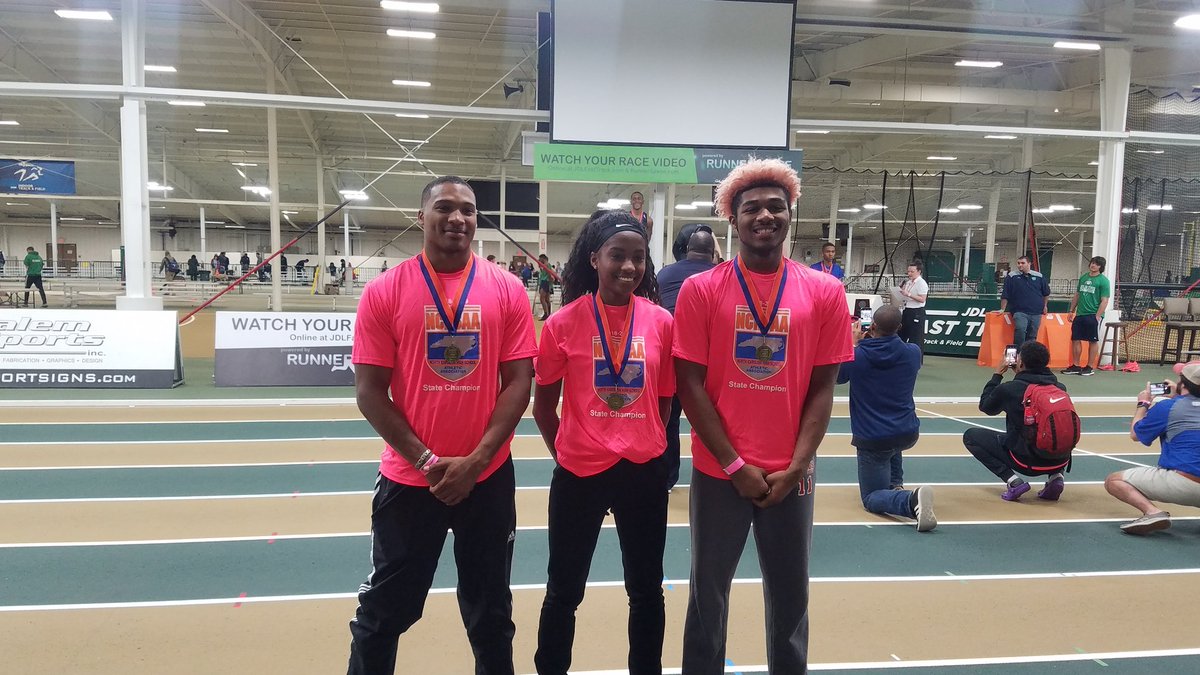 Congrats to Milton Chandler 1st place shot put, Jayda Hunter 1st place triple jump, and Julian Stephens 1st place high jump in today's 3A state indoor meet!