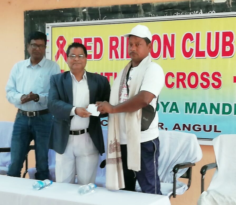 aftab70782201's tweet image. Man is a golden heart Jaydev Rout . Who is staring his journey from kolkata to all over india through his cycle  #Only_One_Aim_100% VBD.
We respect and salute him . He will reached at Bbsr on  tuesday 12 feb
We r arranging a VBD blood donation camp on 13fb . Dedicate to #Jaydev.