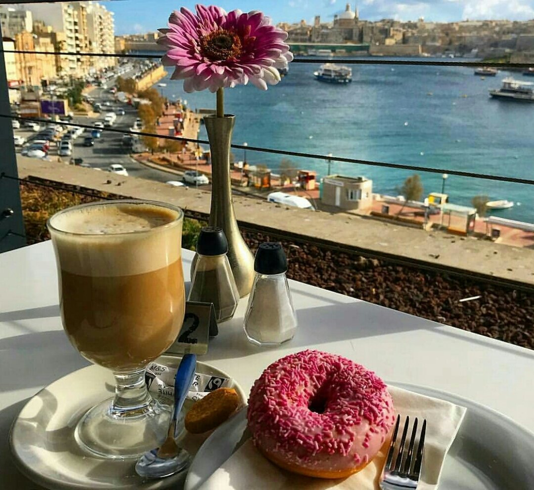 nahlamt's tweet photo. once upon a lovely #morning ❤
#sleima #Malta #memories 🌷 https://t.co/TzcZ8OJlWl