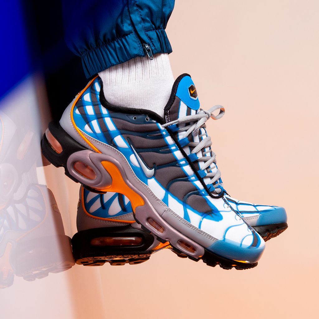 ナイキ エアマックスプラス フォトブルー 3枚目