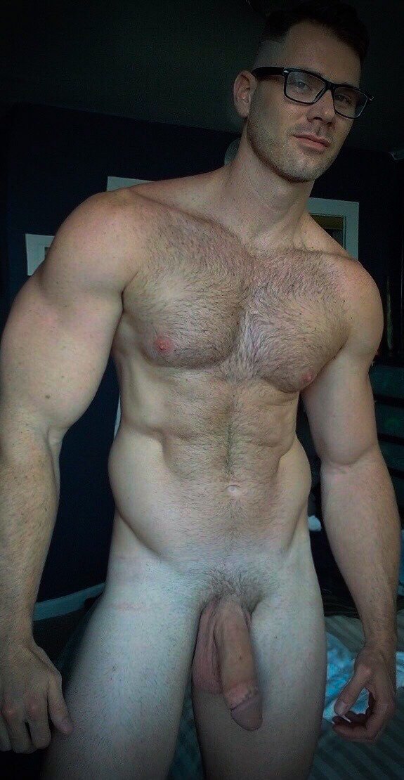 Dy8ymyLX0AA2S8i.jpg:large