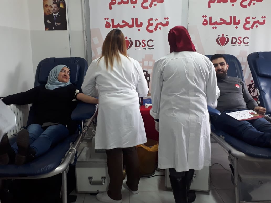 fmyouthsector's tweet photo. لمناسبة ذكرى استشهاد الرئيس رفيق الحريري افتتح قطاع الشباب حملة التبرع بالدم بالتعاون مع @DSCLebanon بعنوان "خلّي دمك رفيق كل محتاج" في البقاع الغربي_جب جنين، حيث شارك فيها عدد كبير من المتطوعين الذين آمنوا بمسيرة العطاء التي قدمها الرئيس الشهيد #رفيق_الحريري لوطننا لبنان https://t.co/ZGltTpwJWk