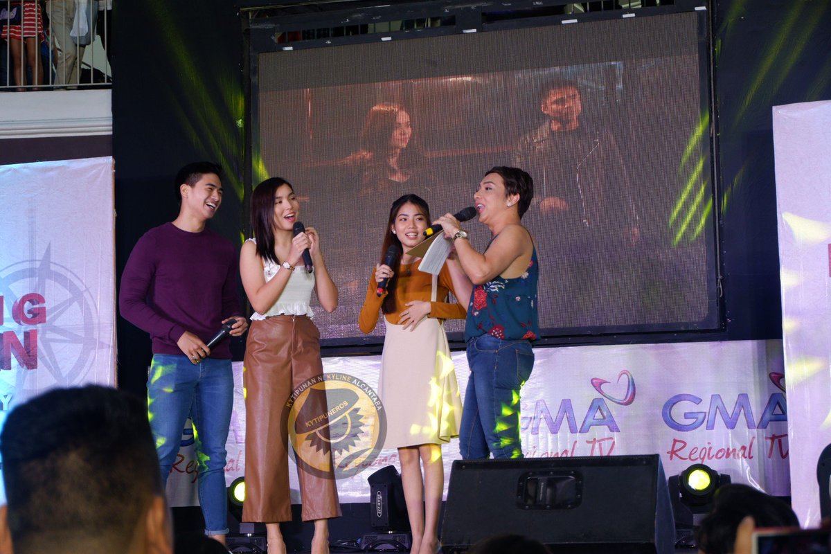 KYtipuneros's tweet photo. The Inagaw na Bituin Stars were present at CSI The City Mall Atrium, Dagupan, Pangasinan!

@2002kyline

#InagawNaBituin2DaysToGo https://t.co/0DEkPdAKU6