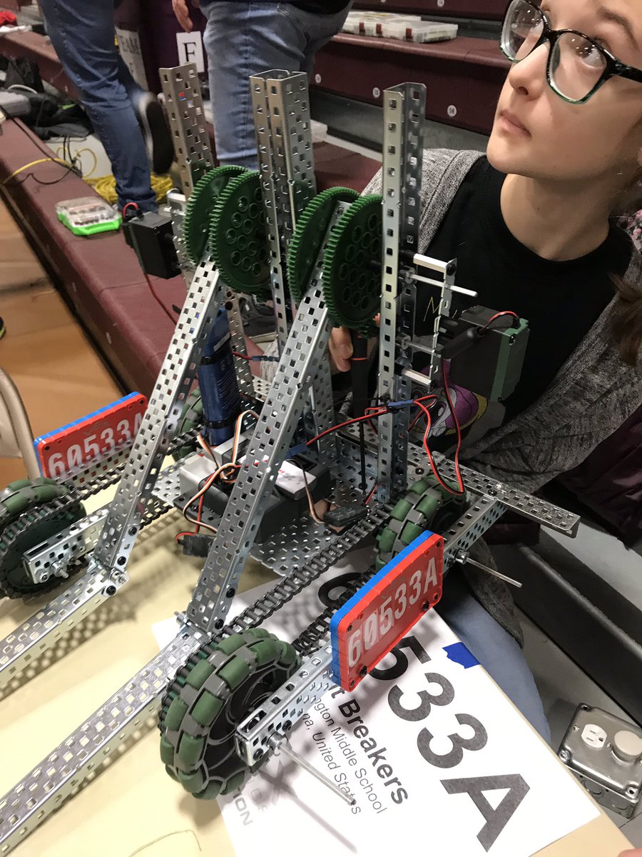 AnnaEndris's tweet photo. EWMS Robotics getting ready to compete! Let’s go Tangled Wires and Circuit Breakers!  #EWAUBU #VEX #robots https://t.co/aCuoX9mbBh