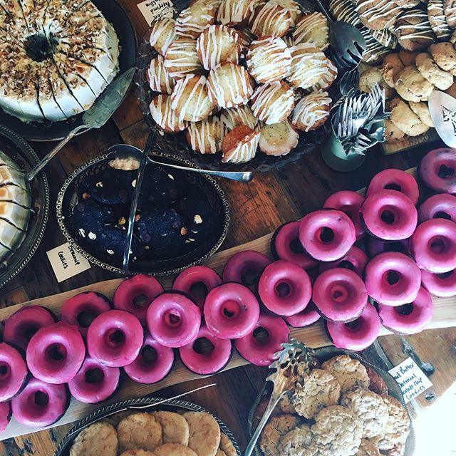 rattyrelic's tweet image. #cake #brunch @mallardcottage @little_chefette bit.ly/2DnUUHv