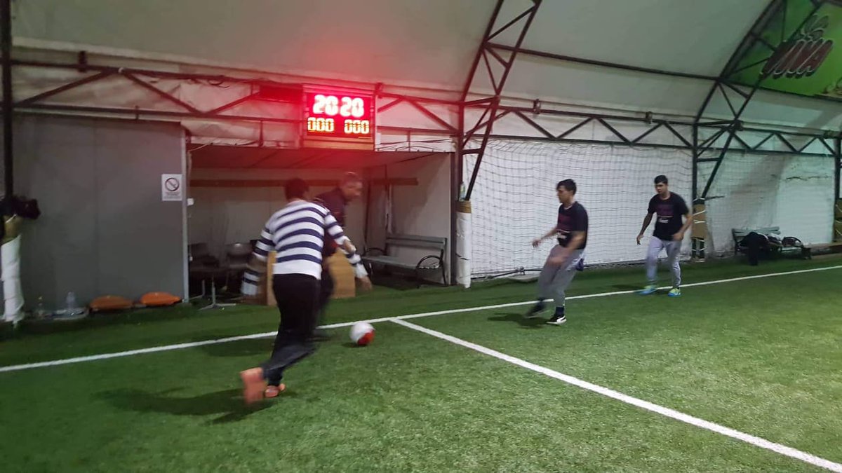 Small sneak- peek into the match atmosphere .. #FootballForEveryone #FootballvsHomophobia #Farenet