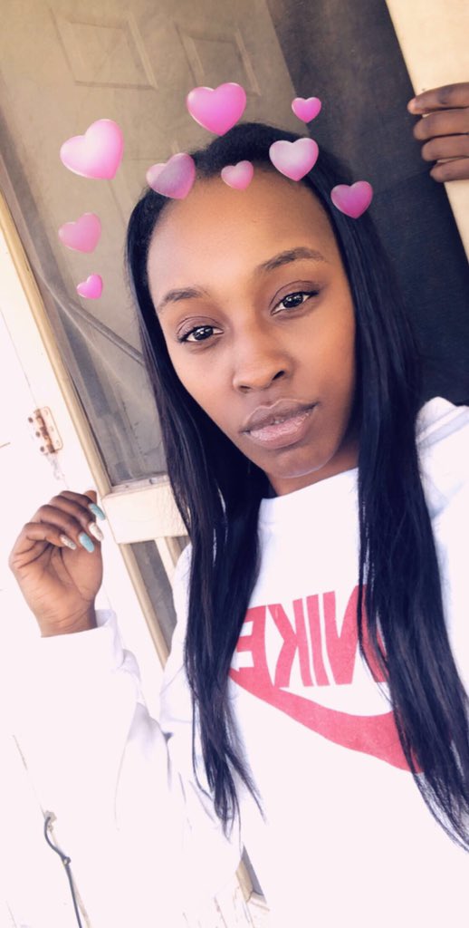 xX_UniqueFLAWS_'s tweet photo. Girl You The Only One ,That I Want 💕 https://t.co/8HrDOR5XLP