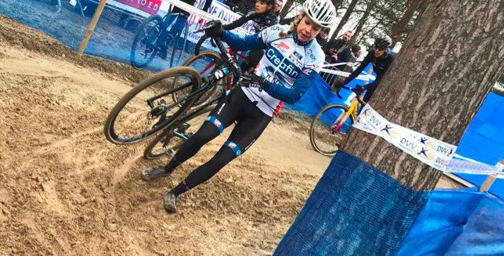 Our ladies <a href="/bikereva/">Eva Lechner</a>, <a href="/geerte_hoeke/">Geerte Hoeke</a> &amp; <a href="/Verhestraeten_K/">Karen Verhestraeten</a> just did their recon in Lille. Good luck, girls! #Lille @DVVtrofee <a href="/creafintuvsud/">Creafin-TÜV SÜD</a> <a href="/Vdbparts/">Kuota BE - Zannata</a>