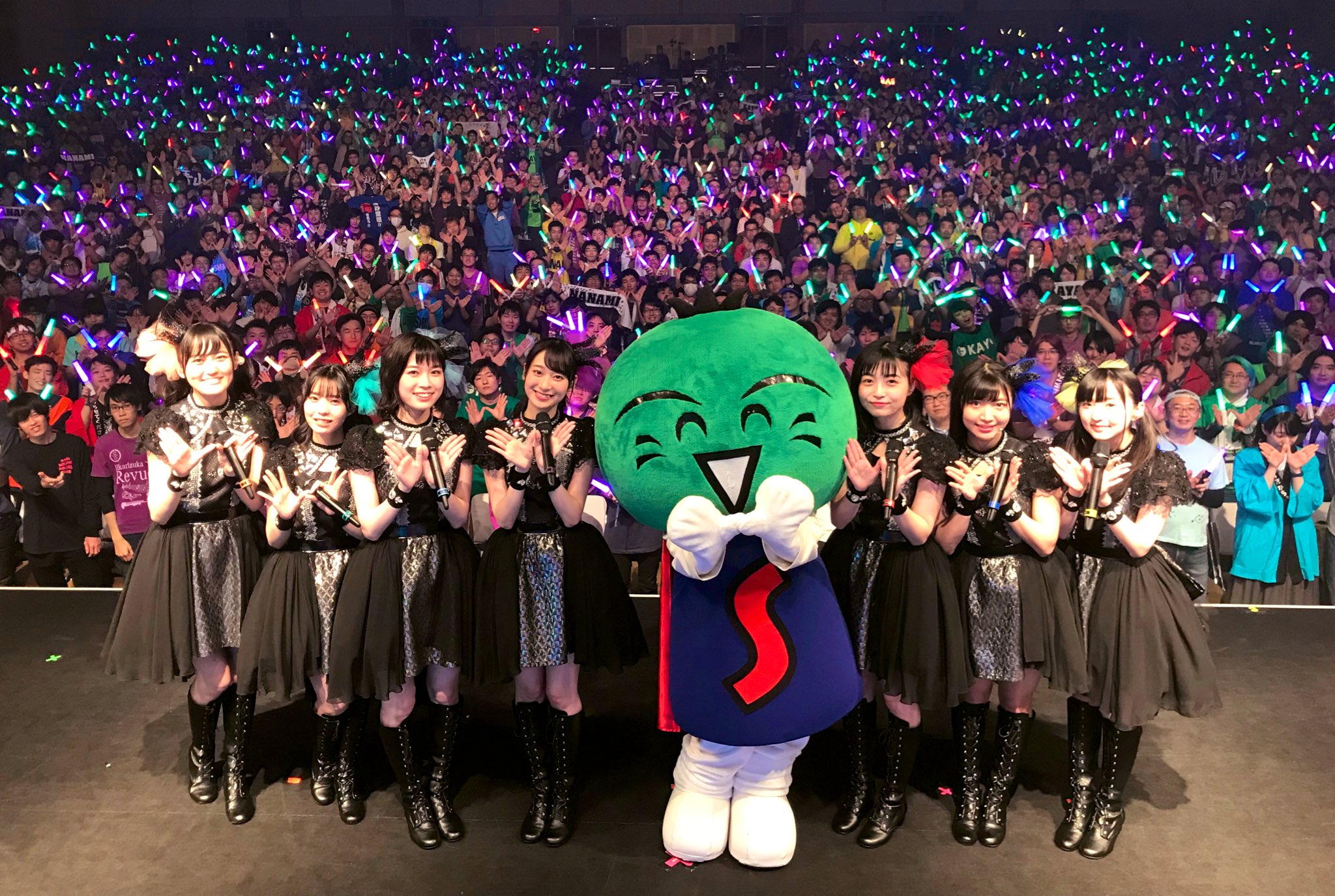 Wake Up Girls 公式 Wake Up Girls Final Tour Home 徳島 鳴門 徳島公演終了しました 今回は特別出演 すだちくんの登場 いかがでしたでしょうか ご来場頂きましたみなさま ありがとうございました T Co 76powgwcgk Wug Jp Wake Up Girls 公式 Wake Up Girls Final Tour Home 徳島 鳴門 徳島公演終了しました 今回は特別出演 すだちくんの登場 いかがでしたでしょうか ご来場頂きましたみなさま ありがとうございました T Co 76powgwcgk Wug Jp