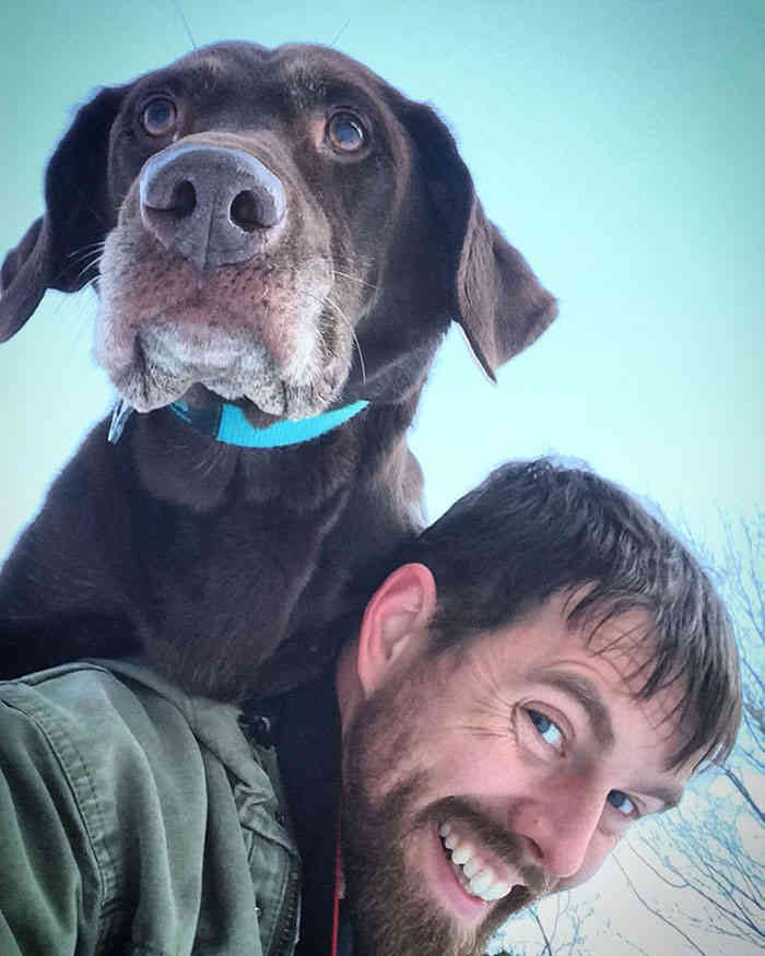 ParaBichos (@parabichosplus) on Twitter photo ¿#SabíasQué un hombre de EE.UU. llamado <a href="/robkugler/">Robert Kugler</a> recorrió el mundo para darle a su perro las aventuras que se merecía? Le detectaron un cáncer terminal y él decidió darle los mejores momentos de su vida. Y tú, ¿qué harías por tu #bicho? ¿#SabíasQué un hombre de EE.UU. llamado <a href="/robkugler/">Robert Kugler</a> recorrió el mundo para darle a su perro las aventuras que se merecía? Le detectaron un cáncer terminal y él decidió darle los mejores momentos de su vida. Y tú, ¿qué harías por tu #bicho?
