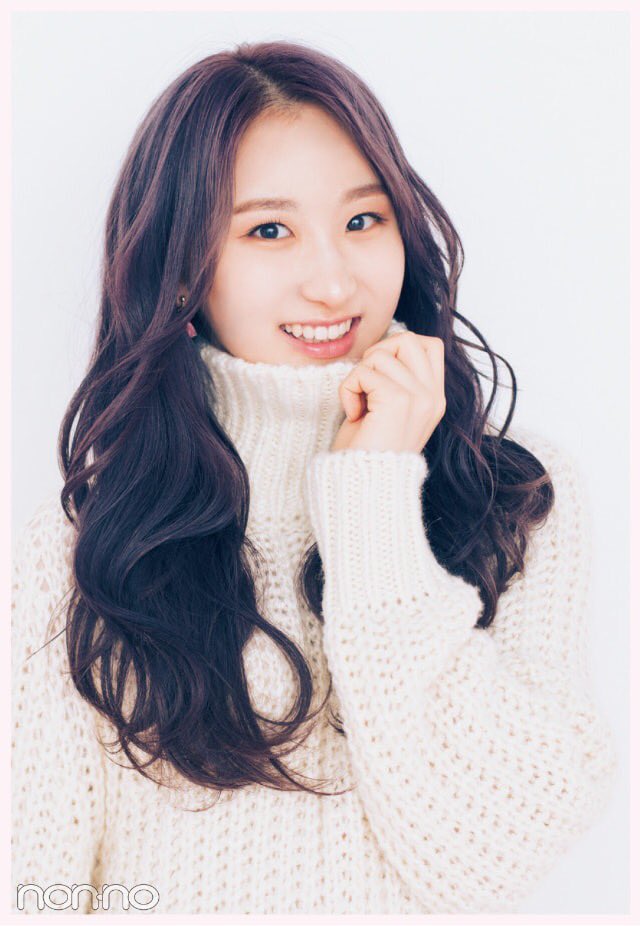 leechaeyeon_ph's tweet photo. 20190208 nonno Website Update

#LEECHAEYEON #CHAEYEON #이채연 #채연 #IZONE #아이즈원 #アイズワン
🦋 https://t.co/vJhEY6pwIk
