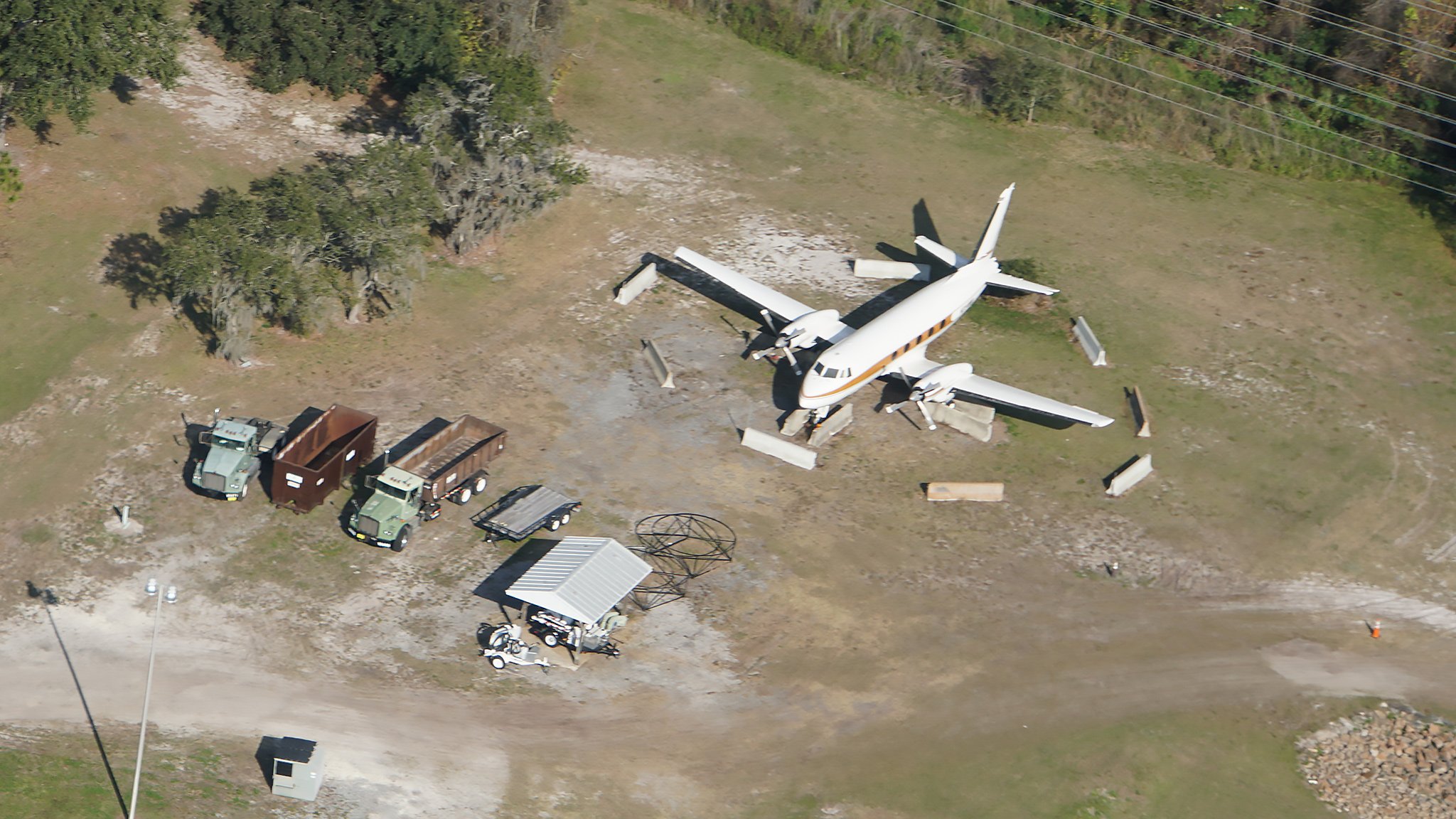 bioreconstruct on Twitter: "Aerial looks at Walt's plane in a backstage  area of Walt Disney World. It was on display in Disney's Hollywood Studios,  with Mickey Mouse on the tail, as the