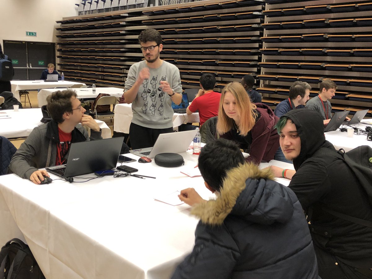 hacksurrey's tweet photo. Teams are thinking about ideas🤔 The count down is on 🔥#HackSurrey #HackSurreyMk2 #MakeAmazingThing https://t.co/B4E2vIxK6N