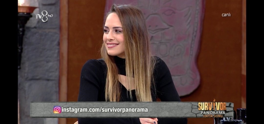 esspuma's tweet photo. Çok güzelsin lanet olsun insan mısın 
#PanoramaYıldızıDamlaCan https://t.co/VA3iC683ae