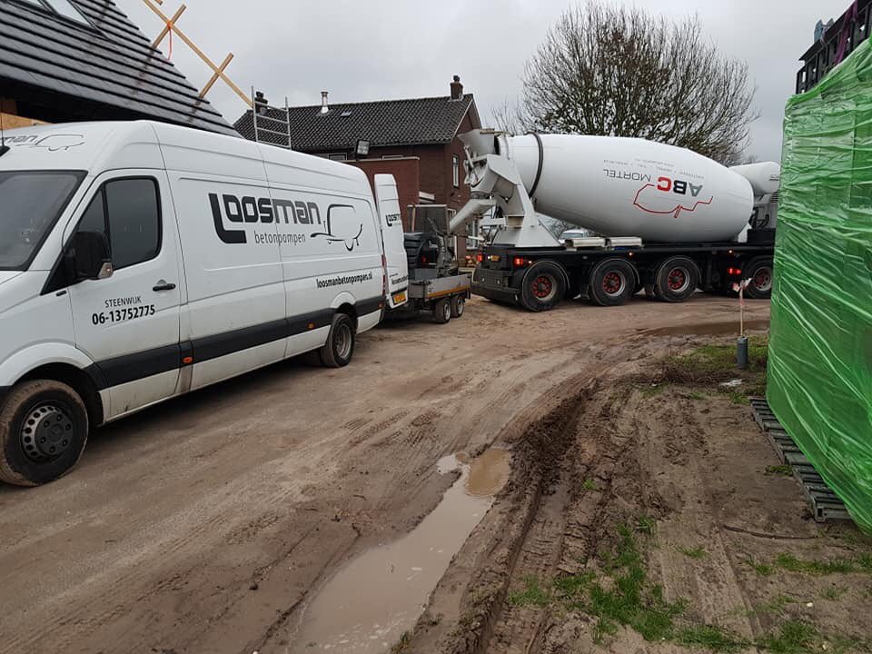 abc_mortel's tweet photo. Hoe mooi wilt u het hebben? Wij dragen graag ons steentje bij! #betonvloer #betonmortel https://t.co/1NQcOwF6sC https://t.co/B2M3g4tmwZ