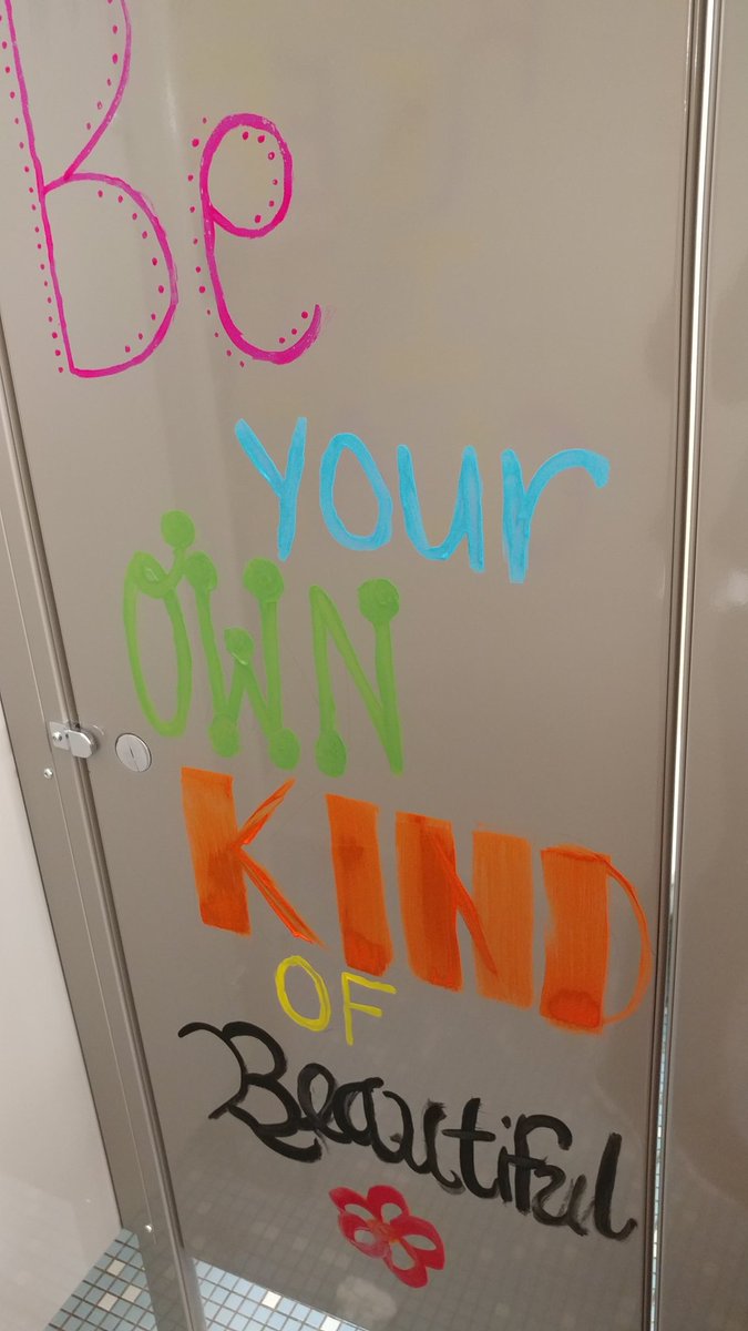 Christine Roberts tweet media