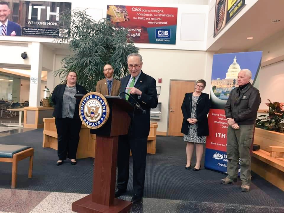 TompkinsChamber's tweet image. Thank you @SenSchumer for visiting us and sharing your support for @FLYIthaca! Federal funding is the critical last piece to ensure a successful airport expansion project. #twithaca #flyithaca #visitithaca