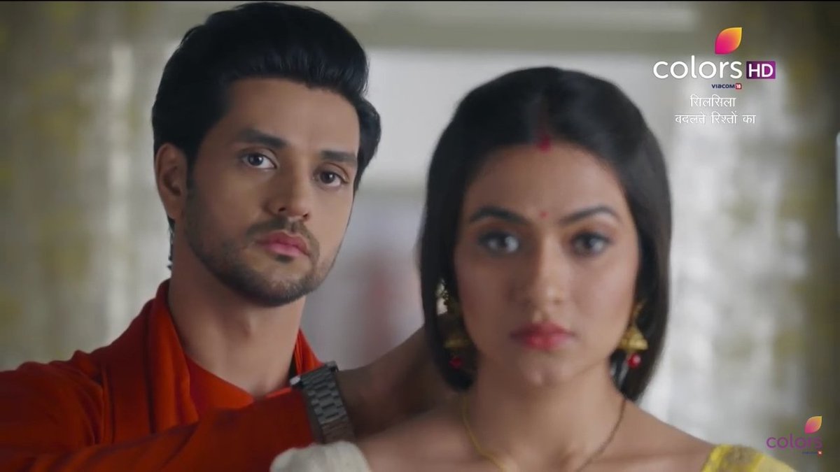 AnuLee3's tweet photo. @Aditidevsharma @shaktiarora #SilsilaBadallteRishtonKa  Aakon se aankh dekh rahi hai in dono!!  Their eyes are speaking volumes! 💗Bahut intense hai in dono ki pyaar!  MauNal😍  Please make them realise their love for each other!  @justvoot #SilsilaBadallteRishtonKa https://t.co/s2A2LoOaXQ