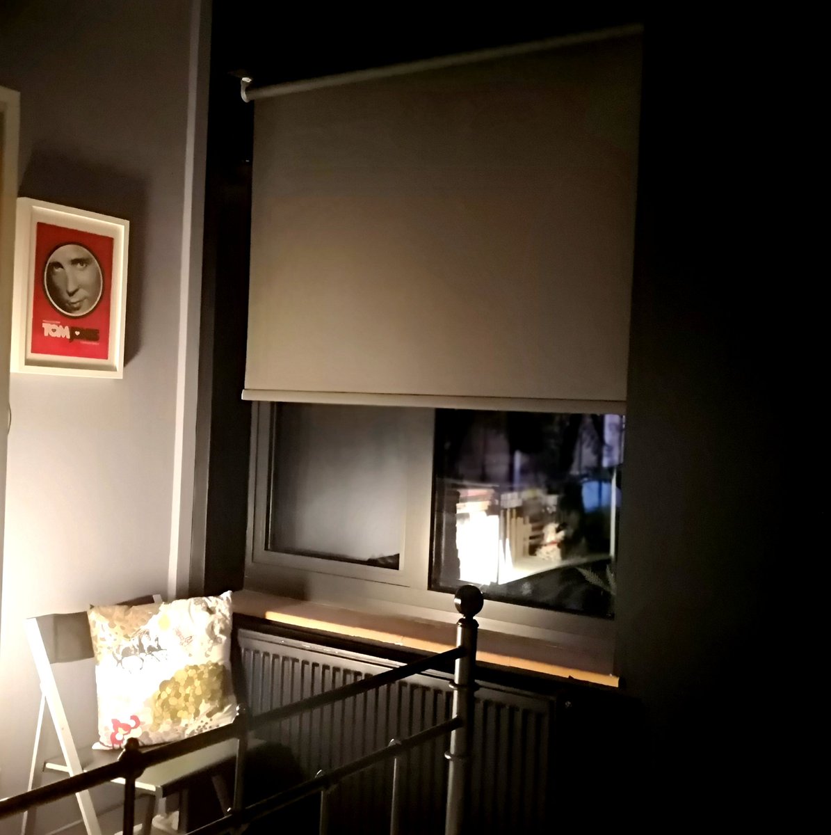 Moody #charcoal roller blinds made to measure to match dark &amp; cosy #interiors #eastcote. #youwantitdarker #LeonardCohen.