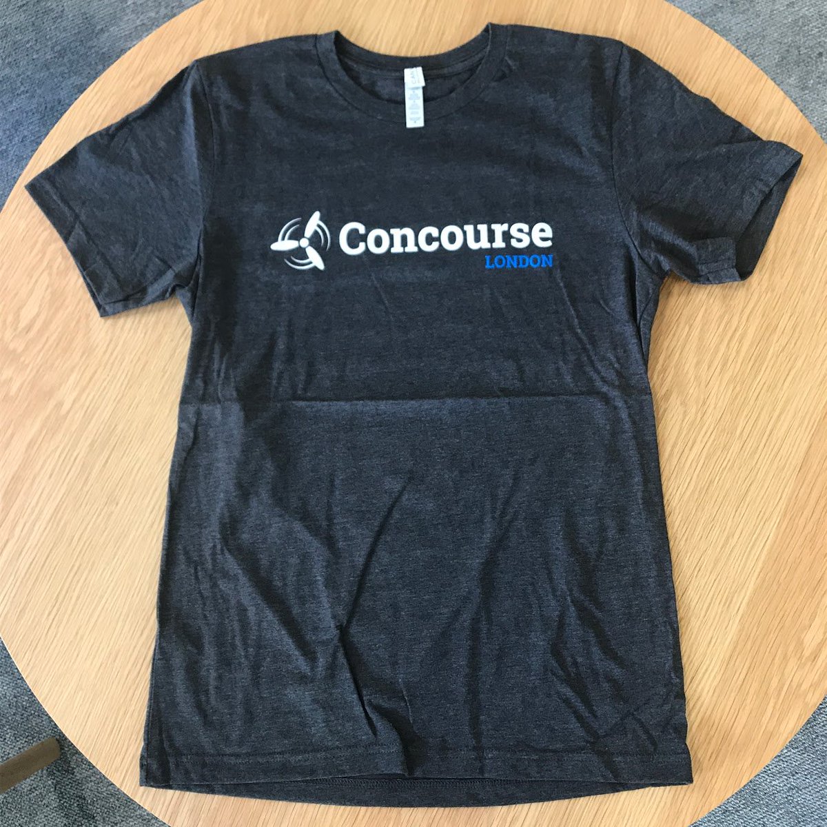 ConcourseLondon's tweet photo. Our new batch of @concourseci t-shirts just got delivered! Join us on Thursday 31st for the next meetup, if you'd like one https://t.co/juDpi46Nlo https://t.co/GwK36Y1U6K