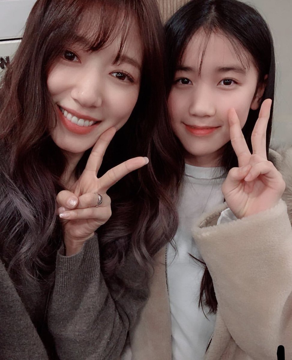 [IG 28/1] Posting the photos now from the wrap up celebration ① #ParkShinHye #박신혜 #朴信惠 #パク・シネ