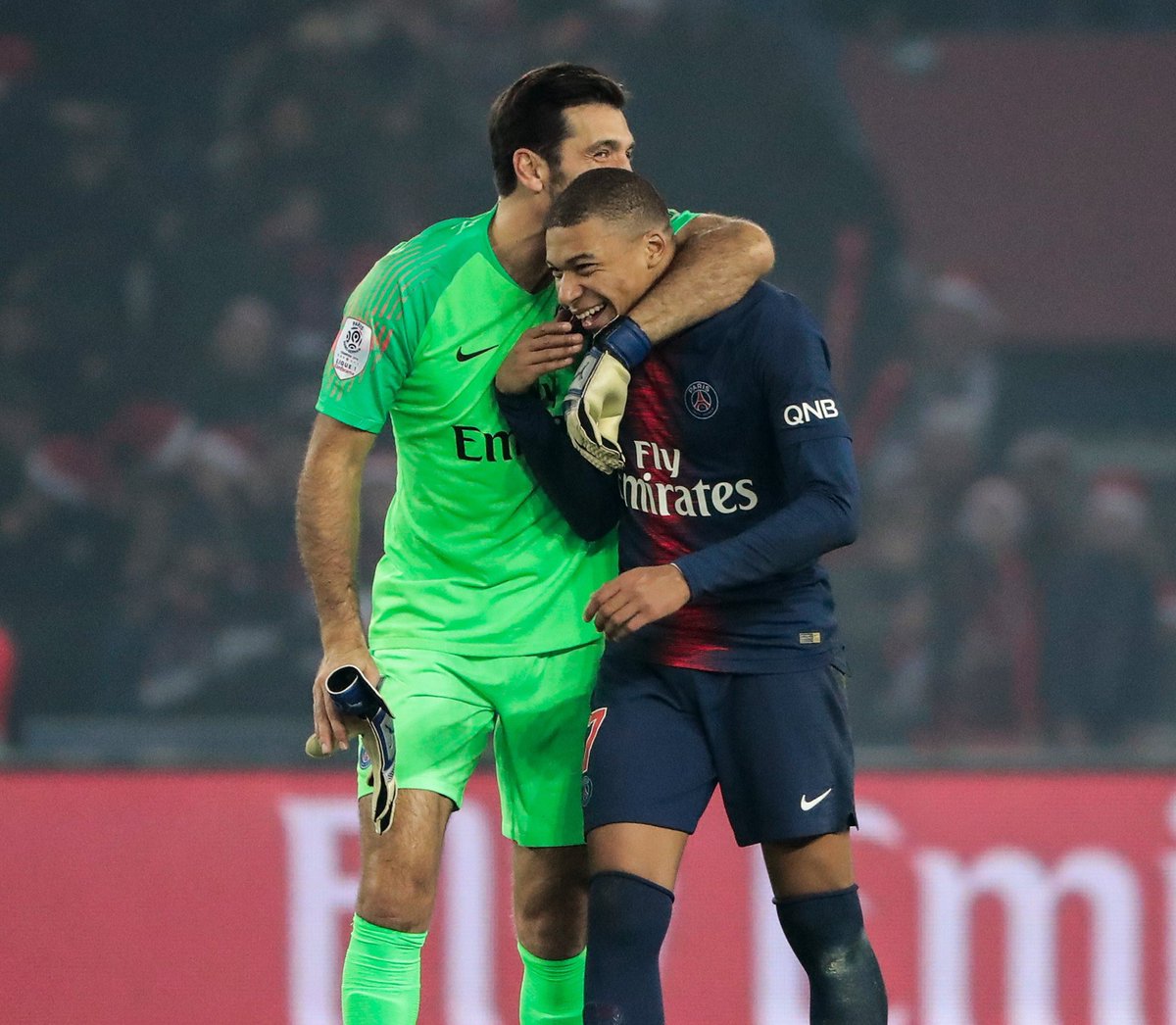 Kylian Mbappe Joyeux Anniversaire Papy Gigi Un Honneur Immense D Avoir Cette Opportunite De Te Cotoyer Et D Apprendre A Tes Cotes Au Quotidien Tu Es Une Reference Absolu Gianluigibuffon