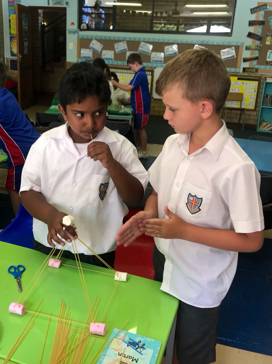 chels_harrup's tweet photo. What a fun start to the new club, Future Innovators! So inspiring to see the boys use their imaginations, problem solve and innovate towers using spaghetti and marshmallows. @BenniesJP https://t.co/bAbBLqmvyv