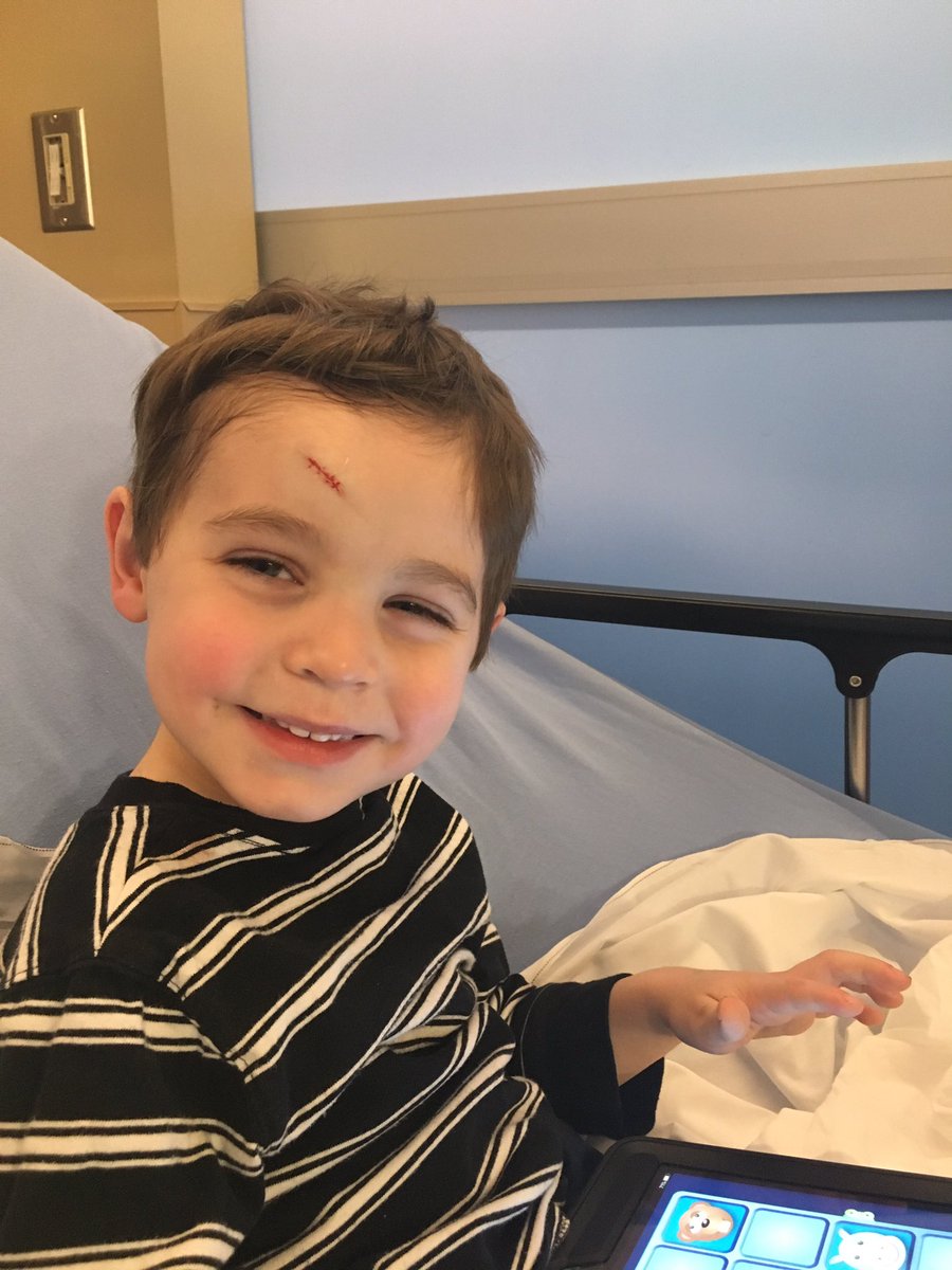 bridget4ri's tweet photo. Big thanks to the awesome doctors and nurses at @HasbroChildrens for taking care of our little golfer yesterday. #firststitches https://t.co/tcRKWc6Q5v