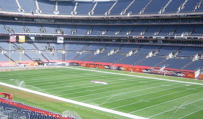 The_Increase's tweet photo. #NFL #Broncos chaplain Reza Zadeh talks about how our God is Making All Things New in today's #IncreaseArticle https://t.co/dYplmQo2qy https://t.co/duPvEmX4ka