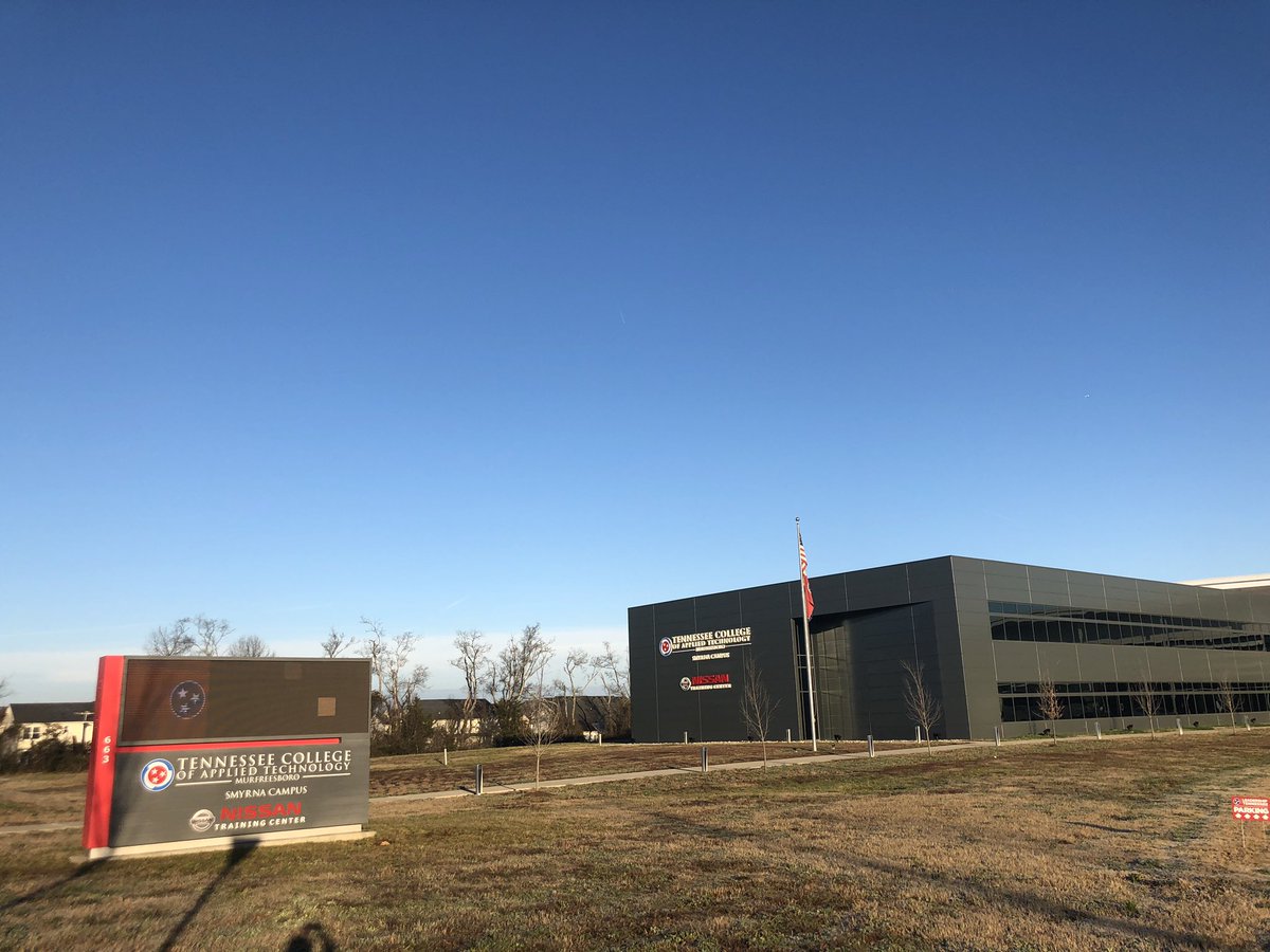 LeadershipTN's tweet image. @tcatmboro hosting #ClassVI exposure to workforce development and post-secondary response. Thank you for the warm welcome! @_DanCaldwell