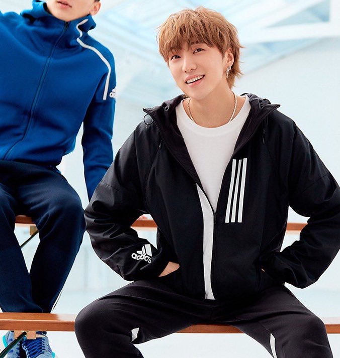 아니 솔직히 캠퍼스에 이런 선배 한명쯤은 있어야하는거 아니냐구여.....ㅠㅡㅠ 자기가 저렇게 생긴줄 착각하는 놈들만 마나..