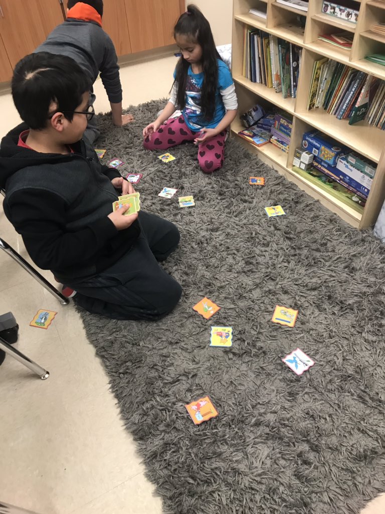 HannaeMason's tweet photo. Sequencing race with visual cards. #whenyouhaveasmallroomyouusethespaceyouhave #sequencing #playwhileyoulearn #GDUBEagles https://t.co/jk1Y8J9WZ3