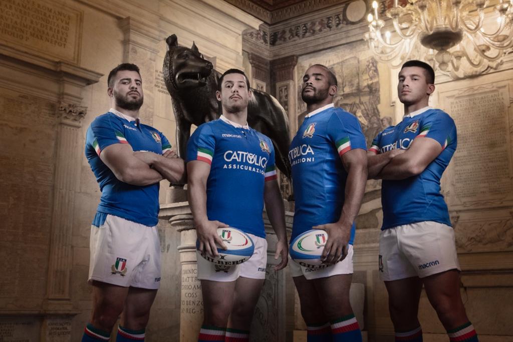 Federugby's tweet photo. 🏉 Il @SixNationsRugby sta tornando, e con #IVtempo Rugby &amp; cultura si spalancano le porte dei musei!

Se sarete all'Olimpico con #Italrugby, accesso gratuito a tanti Musei della Capitale, grazie alla partnership con #MiBAC e @museiincomune 🖼️

Info qui ➡️ https://t.co/q0A09IUBTf https://t.co/UUAuTF6YzR