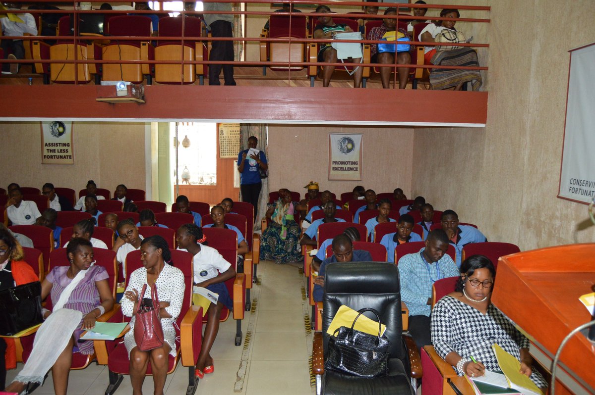 UNIC_Yaounde's tweet photo. Who will write our history? 
@UN_Cameroon marked the Int. Day Commemoration in Memory of the  Victims of the Holocaust with a global screening event of the film Who Will Write Our History, Ed_talks on #peace #tolerance to students by Rep. of @UnescoYaounde and Embassy of Isreal. https://t.co/IPUjiZ8bOh