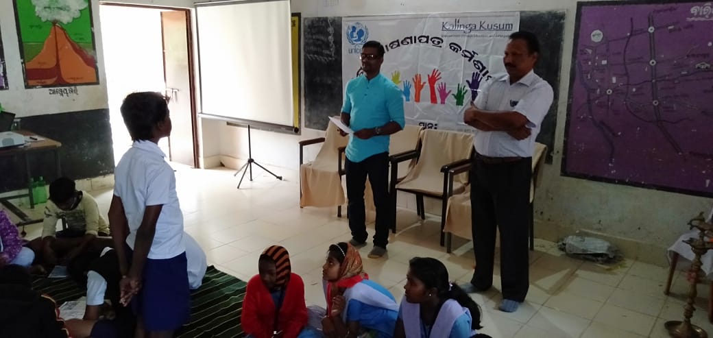 kalingakusum's tweet photo. Children sharing their Issues, Suggestions and Demands through different hands on activities and interactions.
@UNICEFIndia
#children #childrights #childrenissues https://t.co/GnO0hIGwVn