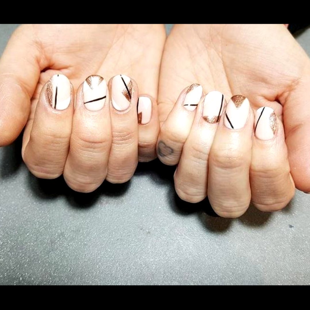 archesnw's tweet photo. Buff! / Nails / Book Now / https://t.co/itOCy9Qrt2  / #buffcs #nails #nailart #manicure #gelnails #edinburghnails #edinburghbeauty #cnd #cndworld #gelish #nailsalon #edinburgh #nailenvy #customnailart #nailartclub #showscratch #thearchesedinburgh #eastmarketstreet #edinburghlife https://t.co/SE3oM9SUFp