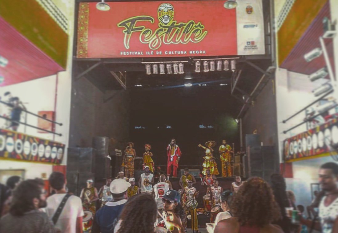 SamWardHardyMu1's tweet photo. Ilê Aiyê yesterday were awesome, the strength of the rhythms and songs along with the history of the group made it a powerful experience. https://t.co/IVwK6L6voE