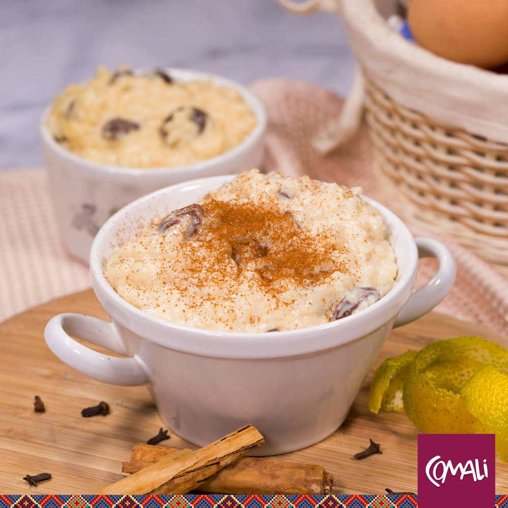 ComaliMexico's tweet photo. El arroz con leche es un postre típico de la gastronomía de múltiples países hecho cociendo lentamente arroz con leche y azúcar. https://t.co/etIoC3fXVf
