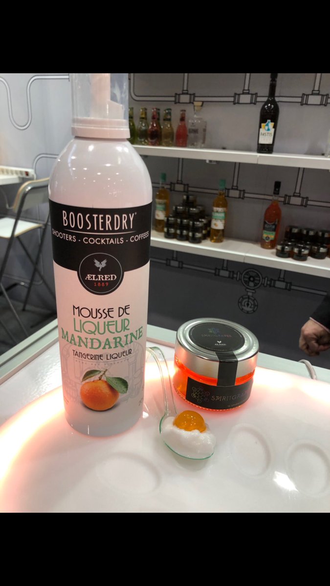 AelredSpirits's tweet photo. Venez vivre une #experience unique au SIRHA stand 7A87 avec nos partenaires @boosterdry et @spiritgrapes 

Retrouvez notre liqueur de mandarine #aelred en Mousse, élaborée sous licence #boosterdry et en Perle avec #spiritgrapes 
#sirha #gastronomie #mixology #pearlexperience https://t.co/aKsFIHQcTk