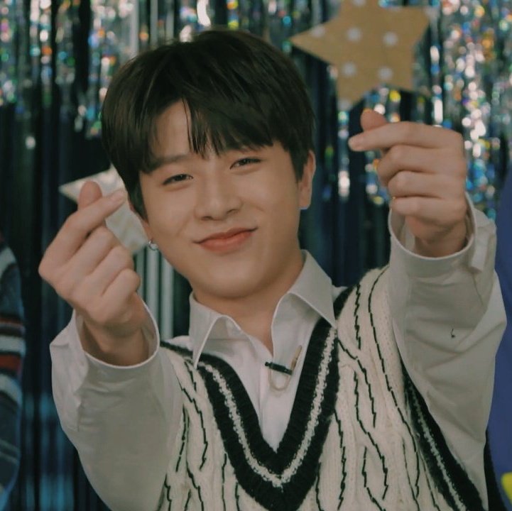 YGTREASURE_WW's tweet photo. SO JUNGHWAN Treasure's maknae🔸

#JUNGHWAN #SOJUNGHWAN #소정환 #TREASURE @YG_TreasureBox https://t.co/oWPYMotINx