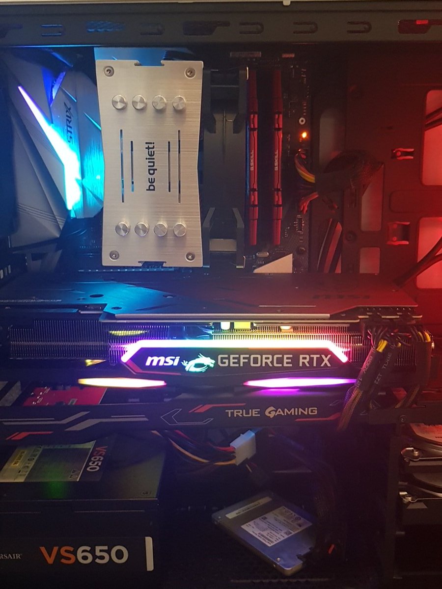 Lolox_42's tweet photo. RGB F**K YEAH 🔥🔥 @msifrance   #RGB https://t.co/YZkOp4KYrx