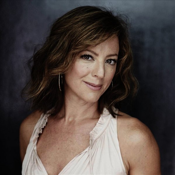 Canadian singer songwriter Sarah McLachlan turns 51 today! Happy birthday!!! 