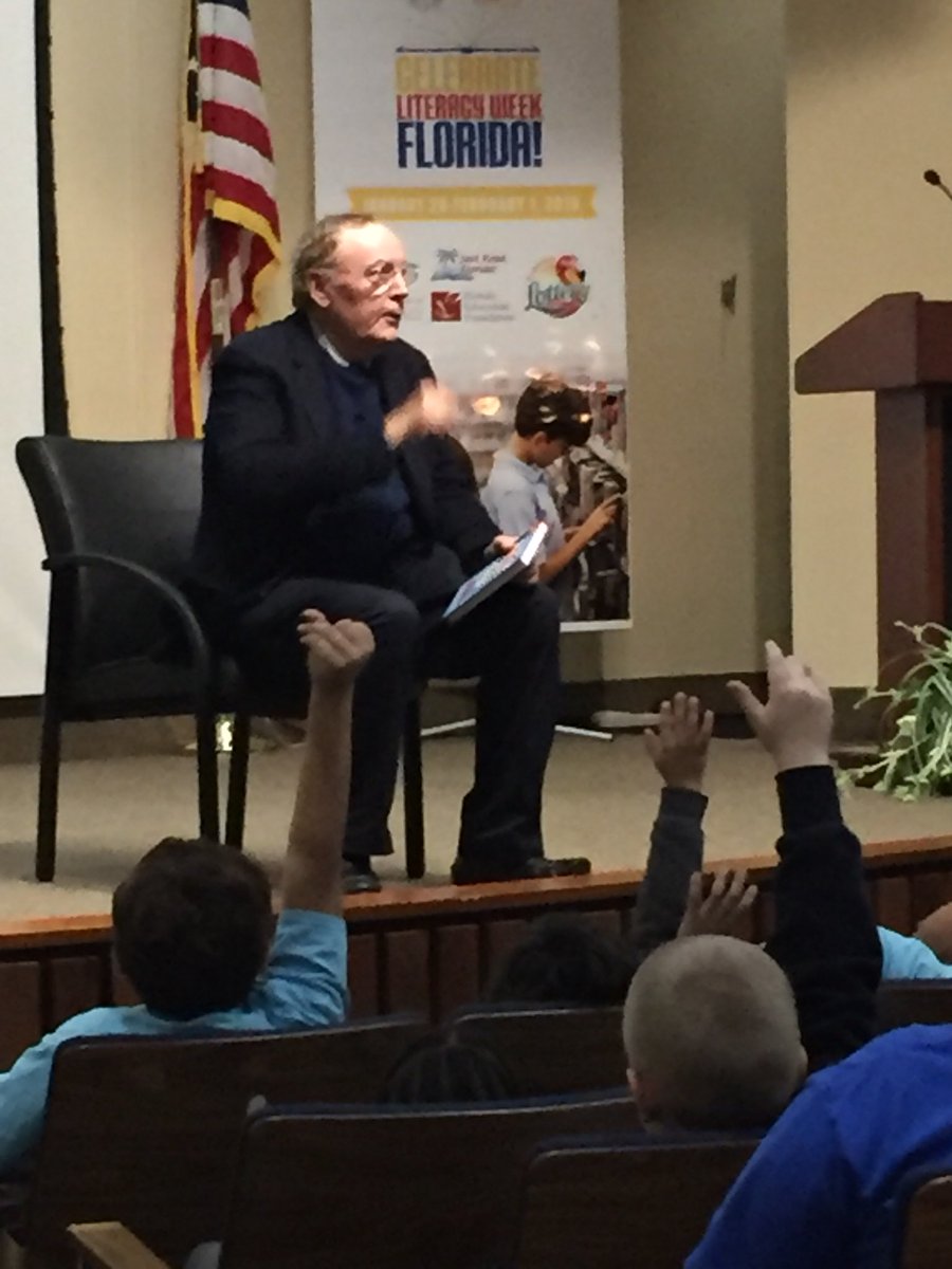 ShanGoff3's tweet image. James Patterson sharing the importance of reading with 2nd graders today #FLCelebratesLiteracy #UFLI #Excelined