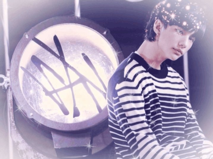 Trouble0325's tweet photo. I made this edit of Hyunjin yesterday
#skz #straykids #stay #stray #stayandstray #staykids #straykidsfanart #straykidsart #straykidsedit #fanart #Editor https://t.co/JXQuN5xjLf