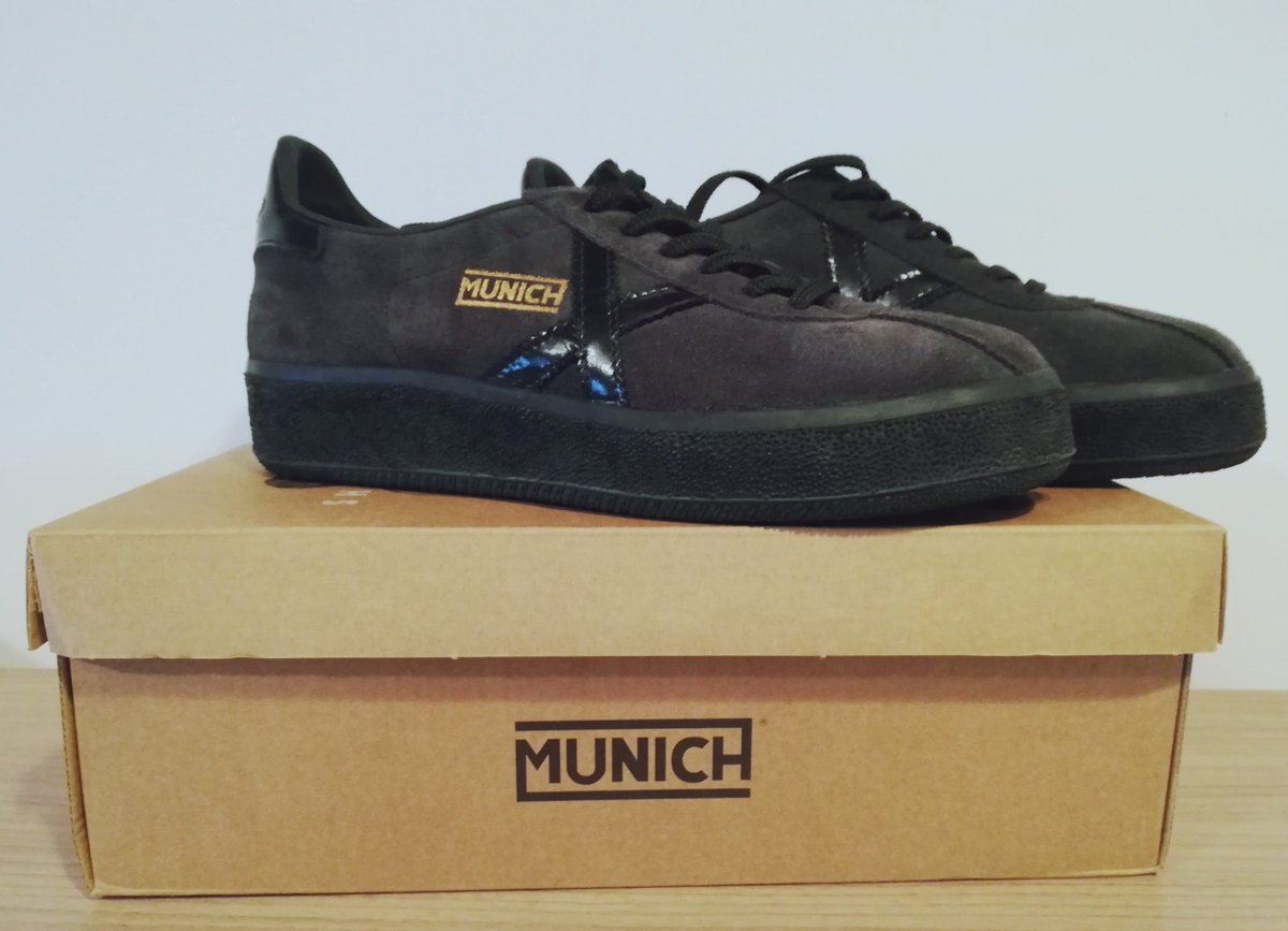 anaromero_2's tweet photo. Muchas gracias a @munichsports @pauloroberto710 por la confianza👏💪
Disfrutando de la mejor marca 😎☺️
#BarruSky #Continental https://t.co/r8mA4VfDeW